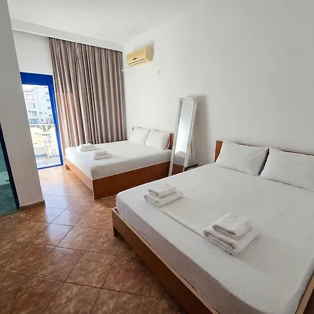 Bluebalcony Hotell Golem (Tirana)