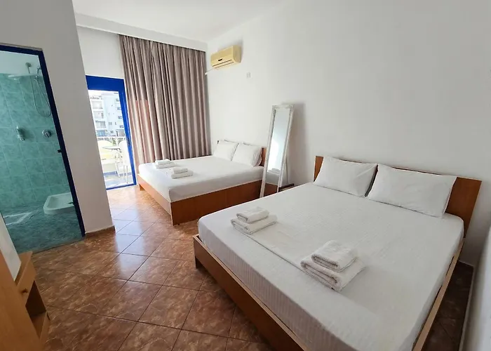 Bluebalcony Hotell Golem (Tirana)